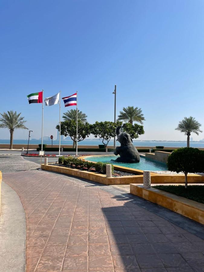 Anantara Hotel Apartment Palm Jumeirah Connected Anantara Hotel Dubai Exteriör bild
